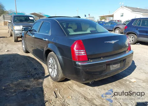 2006 Chrysler 300C from USA, damaged, VIN 2C3LA63H16H133504